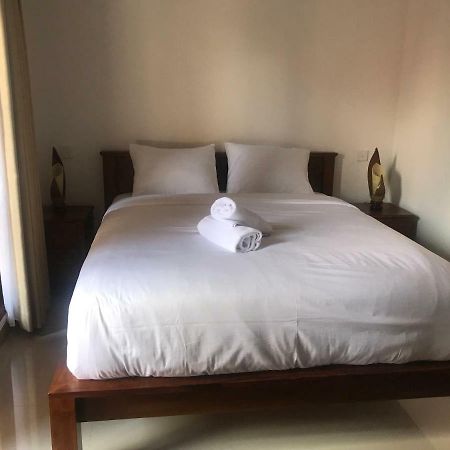 Raka & Rai Homestay Чангу Экстерьер фото